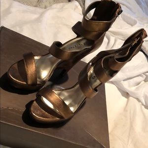 Bebe heels